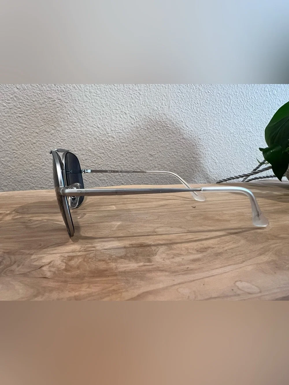 Ray-Ban Aviator Sunglasses Blue Lenses Silver Frame